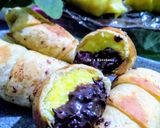 Foto langkah ke 5 dari resep 62. Molen Pisang Cokelat Lumer.