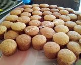 A picture of step 1 of Vanilla cup cakes.