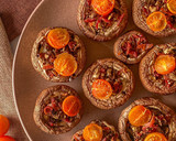Foto del paso 3 de la receta: Portobello rellenos con jamón, rulo de cabra y cherrys