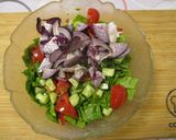 Friss kerti saláta 🥗 parmezánnal 🧀 és könnyű citromos öntettel 🍋 recept fázis 4 fotója