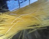 Foto langkah ke 2 dari resep Spagetti la fonte.