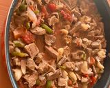 A picture of step 4 of Lebanese style Mutton meat with veggies.