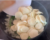Foto del paso 2 de la receta: Lubina al horno con panaderas