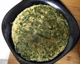 Foto del paso 6 de la receta: Tortilla de espinacas y acelgas del huerto