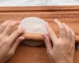 A picture of step 5 of Easy Xiao Long Bao.