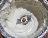 A picture of step 6 of Homemade cheese cream recipe.