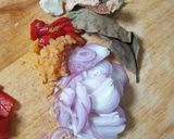 Foto langkah ke 1 dari resep Daging Sapi Tumis Paprika.
