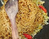 Foto langkah ke 4 dari resep Mie Goreng Jawa (Xander Kitchen).