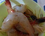 Foto langkah ke 1 dari resep [ 69 ] Udang Saus Padang.