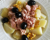 Foto del paso 5 de la receta: Ensalada de patata, atún y huevo