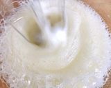 Hình bước làm 2 của món 💚 Bánh Bông Lan Đài Loan Nhân Cheddar