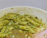 Foto langkah ke 4 dari resep Pesto Pasta Chicken.