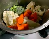 Foto del paso 2 de la receta Puré de coliflor y brócoli en Thermomix