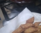 A picture of step 6 of Meethe pare.