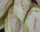 Foto del paso 2 de la receta: Pizza de berenjenas 😋🍆
