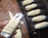 Foto del paso 3 de la receta: Cañoncitos de Dulce de leche y crema 3 ingredientes