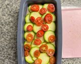Foto del paso 1 de la receta: Budín de zucchini, tomates, jamón y quesos