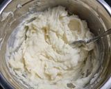 Une image de l'étape 1 de °Croquettes de saumon, sauce citronnée°.