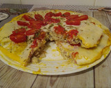 Foto del paso 4 de la receta: Tortilla de setas con jamón con base de tomates al horno