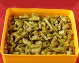 A picture of step 4 of Cluster beans koottu mixed with rice.