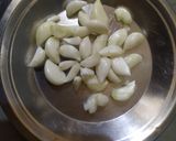 लहसुन और लाल मिर्च की चटनी (Lahsun aur lal mirch ki chutney recipe in Hindi) रेसिपी चरण 2 फोटो