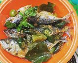 Foto langkah ke 4 dari resep Kembung Tumis Cabai hijau.