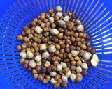 A picture of step 1 of Healthy Chana Chat.