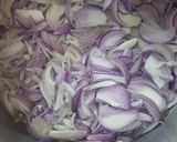 A picture of step 3 of Jhat pat Andoo ka salan (ami style).