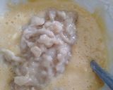 Foto langkah ke 3 dari resep Bolu pisang kukus no mixer.