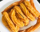 A picture of step 7 of Churros.