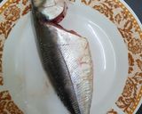 Gambar langkah 2 resipi Ikan Caru Goreng Sambal Kicap Sempoi Che Tom.