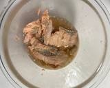 Salmon Sushi with Fresh Basil recipe step 5 photo