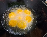 Foto langkah ke 8 dari resep Banana Bomb.