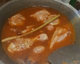 Foto langkah ke 5 dari resep Semur ayam pedas.
