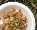 รูปขั้นตอนการทำที่ 3 ของ ไก่ผัดพริกเกลือ