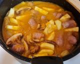 Foto del paso 4 de la receta Salteado de salchichas con calabacín y champiñones