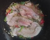 Foto del paso 2 de la receta: Pescado a la cacerola
