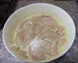 Foto del paso 4 de la receta: Filetes de pollo empanados con salsa de pimientos del Piquillo