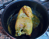 Foto del paso 19 de la receta: Pollo asado a la imperial con patatas asadas, huevos y olivas