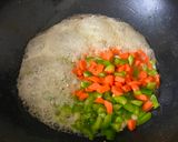 વેજી પનીર ફ્રાઈડ રાઈસ (Veg. Paneer Fried Rice Recipe In Gujarati) રેસીપી સ્ટેપ4ફોટો