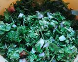 A picture of step 4 of Coriander Salad.