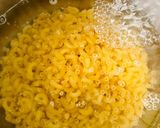 A picture of step 1 of Mac & Cheese.