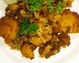A picture of step 6 of Punjabi Aloo And Gobhi.