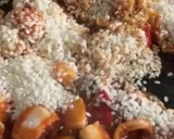Foto del paso 12 de la receta: Paella de frutos del mar con gambones congelados