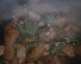 Foto del paso 6 de la receta: Arroz caldoso de pollo y conejo
