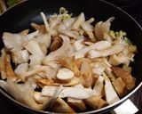 素炒三杯菇的食譜步驟2照片