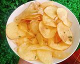 Hình bước làm 2 của món Snack khoai tây
