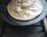 A picture of step 7 of Aloo paratha.