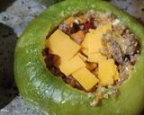 Foto del paso 3 de la receta: Zapallitos rellenos de carne con acompañamiento de arroz frito