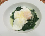 Foto del paso 3 de la receta: Huevos casi-florentina
